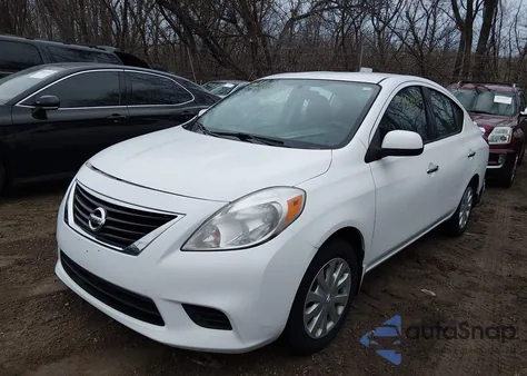 2014 Nissan Versa 1.6 Sv z USA, uszkodzony, nr VIN 3N1CN7AP6EK449060